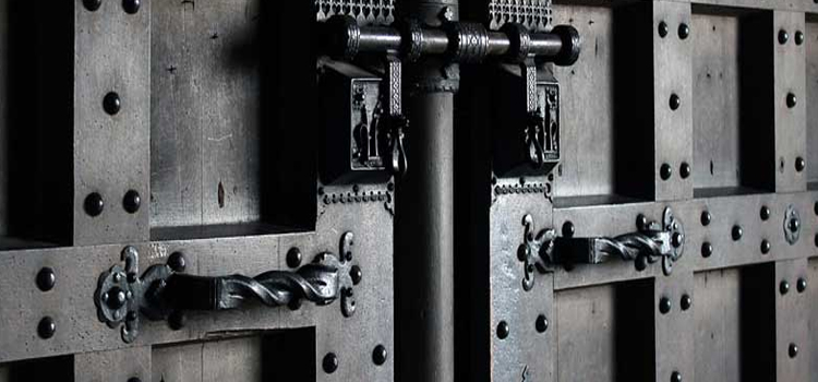 steel entry door repair in Tara Hills